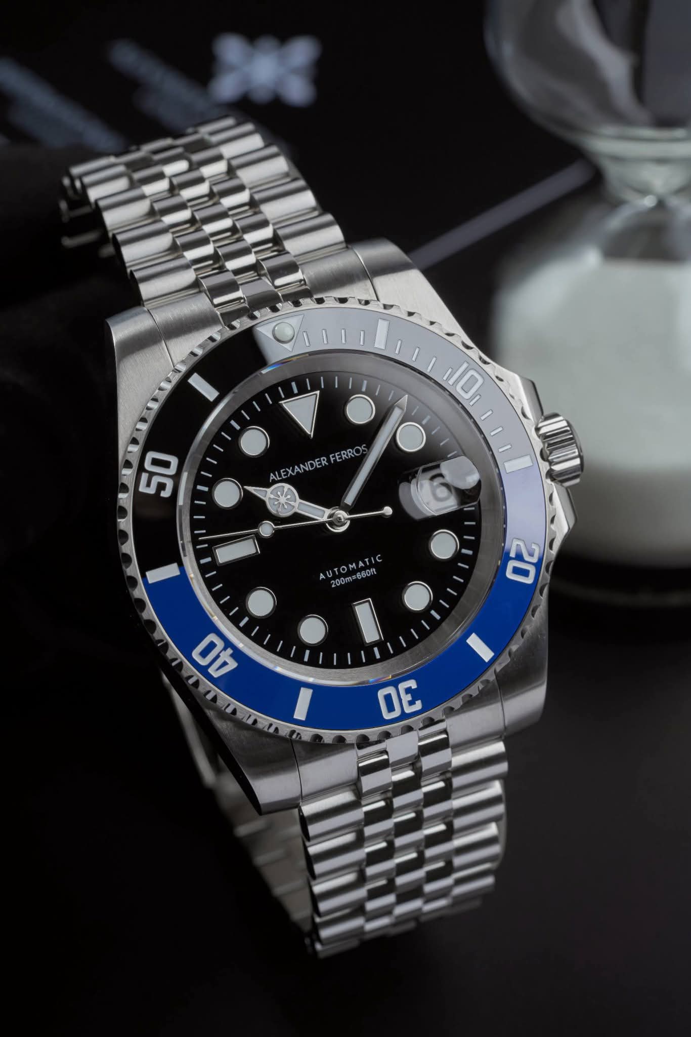 Alexander Ferros Diver - Người Dơi Năm Thánh